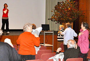 Seniorengymnastik in der Stadthalle Altdorf
